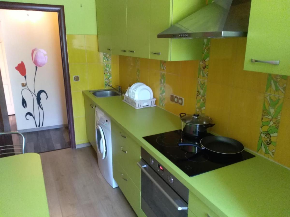 Brivibas 25 Apartamenti เวนต์สปิลส์ ภายนอก รูปภาพ
